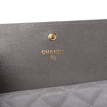 Chanel Caviar Quilted Medium Boy Flap Wallet Grey 5 of 8