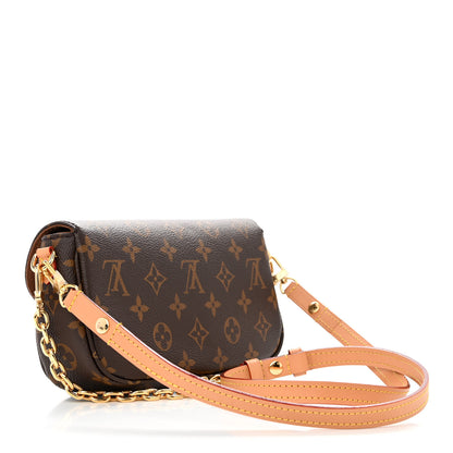 Louis Vuitton Monogram Ivy Wallet On Chain 3 of 11