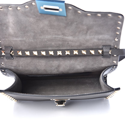 Valentino Garavani Pebbled Calfskin Medium Rockstud Flip Lock Crossbody Bag Graphite 4 of 9
