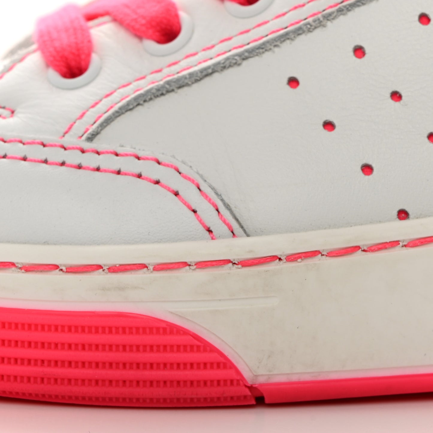 Calfskin Womens Logo Sneaker 40.5 Fuchsia White