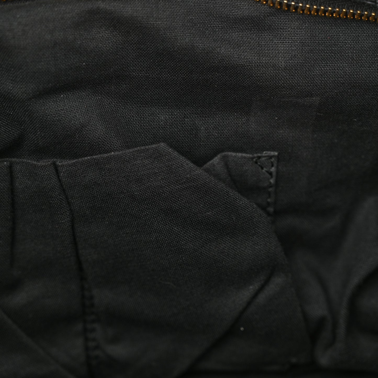 Agneau Giant 12 Gold Hardware City Black