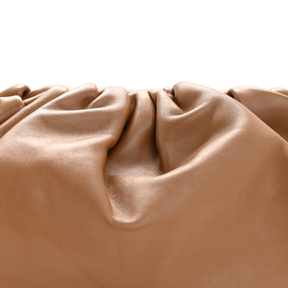 Bottega Veneta Smooth Butter Calf The Pouch Oversized Clutch Cammello 16 of 20