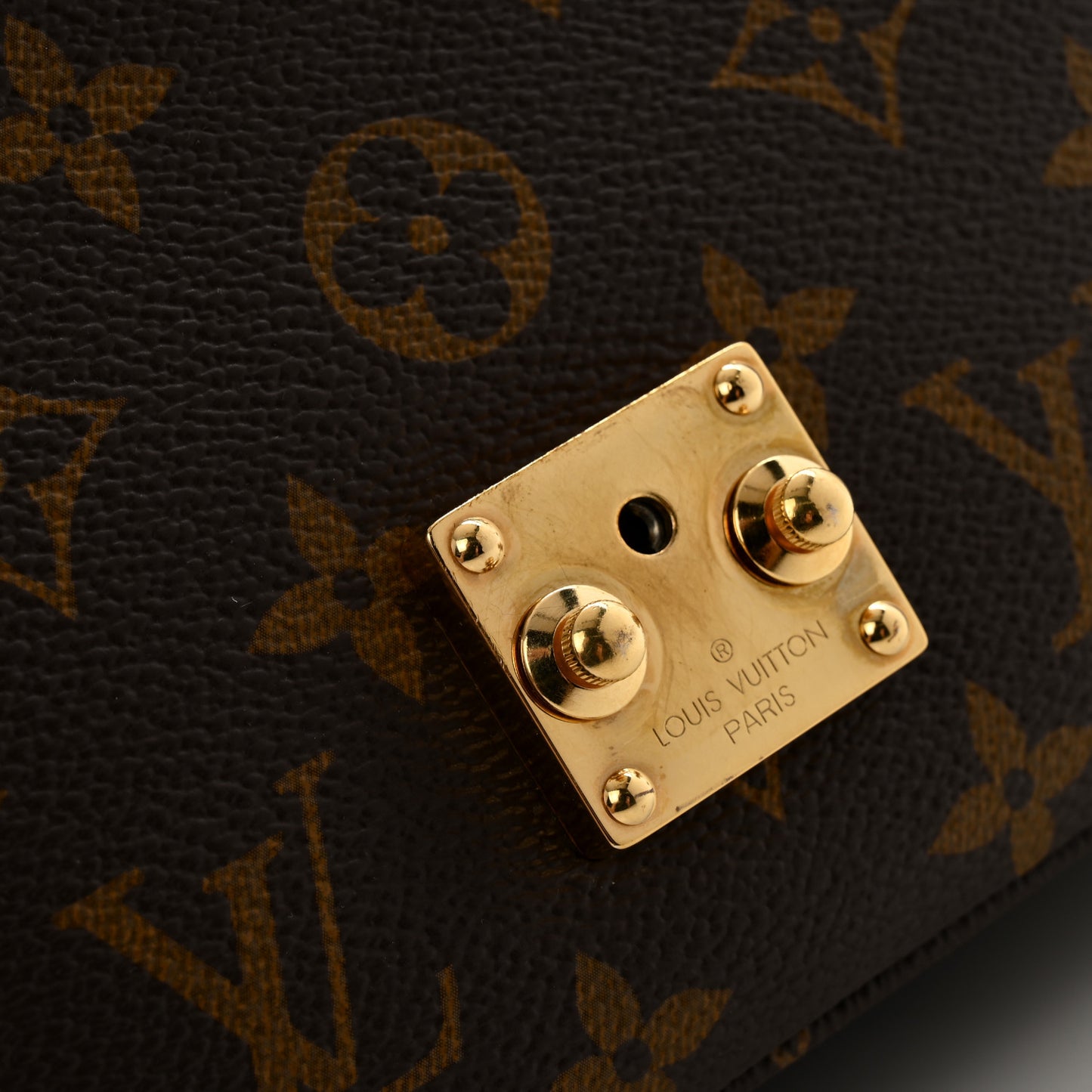 Monogram Pochette Metis East West