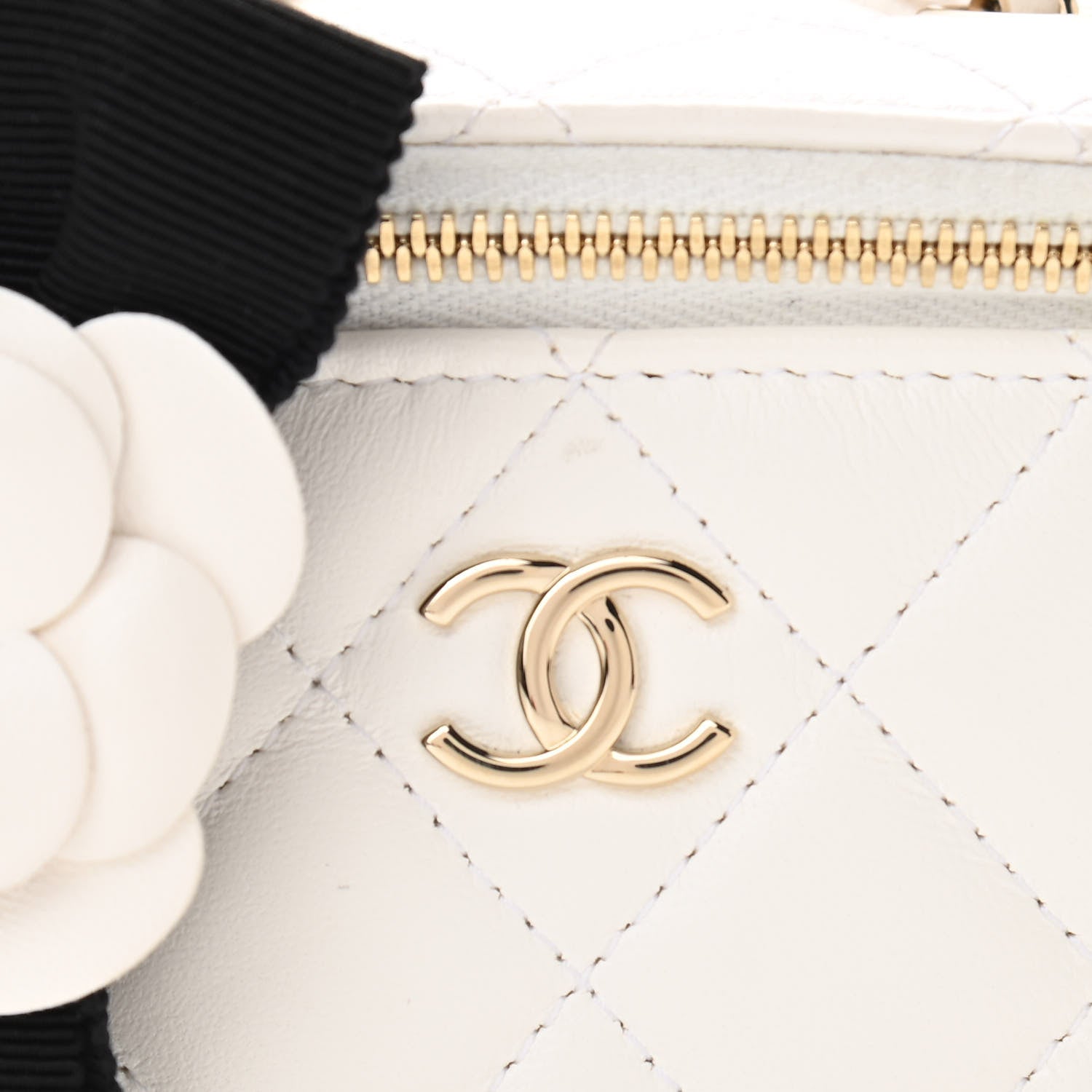 Chanel Lambskin Quilted My Chanel Lady Vanity Case With Chain White 8 of 10