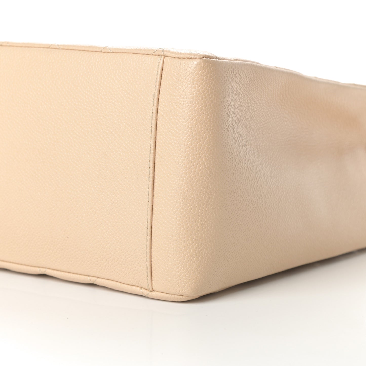 Caviar Quilted Grand Shopping Tote GST Beige Clair