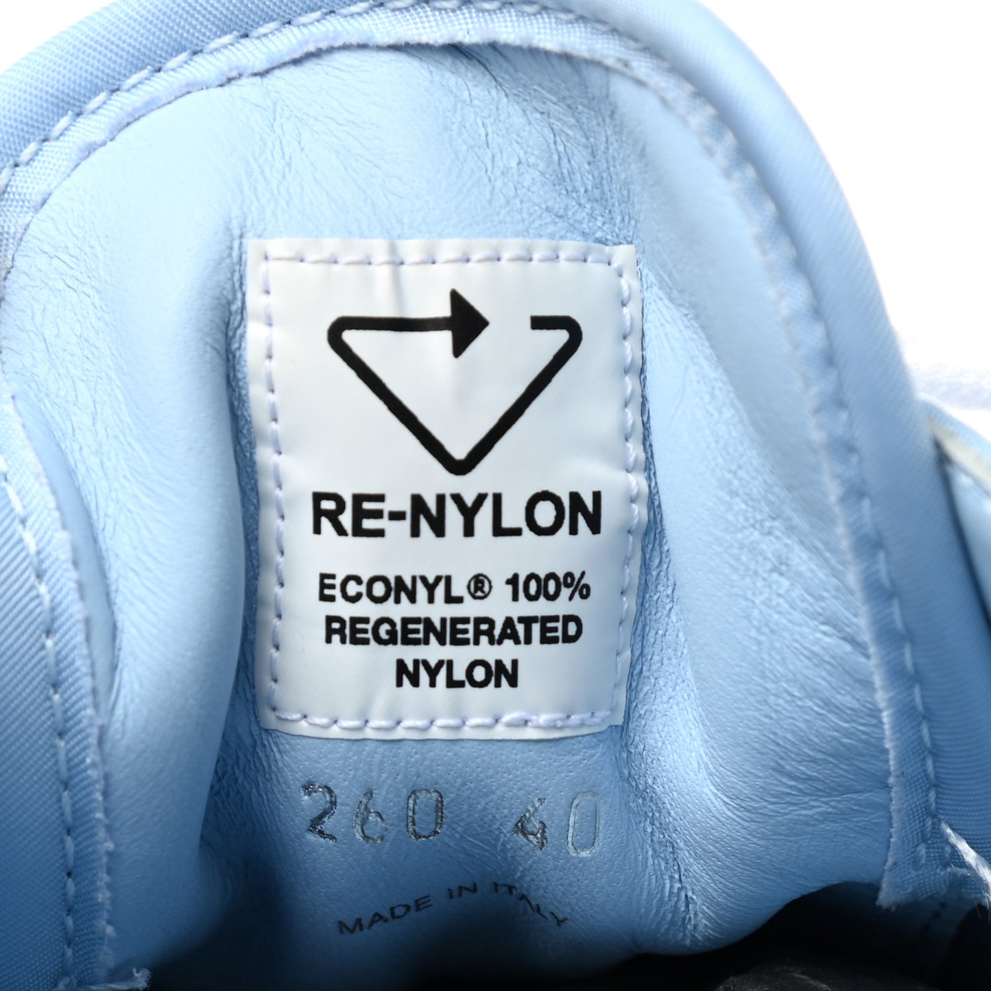 Re-Nylon Gabardine Triangle Logo Double Wheel 50mm Sneakers 40 Cielo