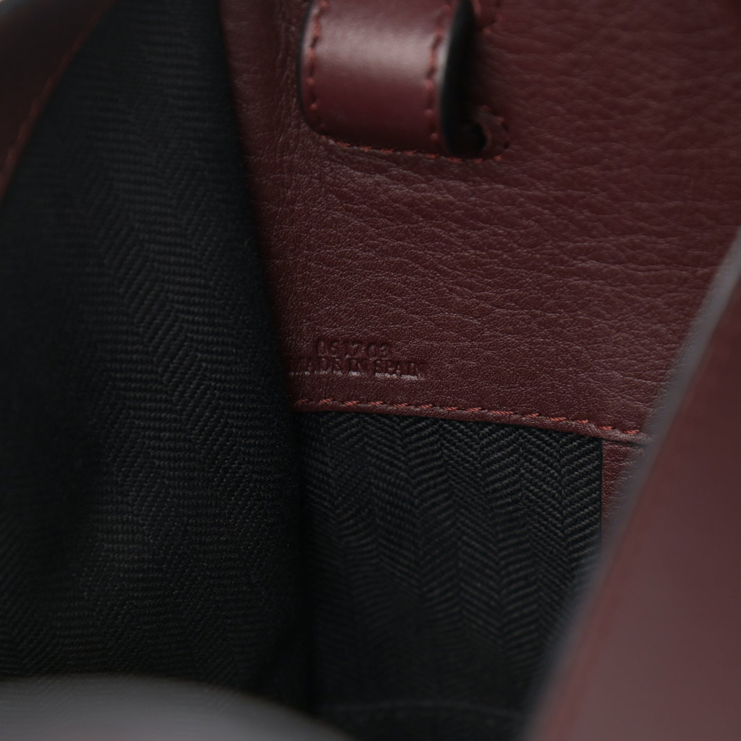 Calfskin Small Hammock Shoulder Bag Maroon Oxblood