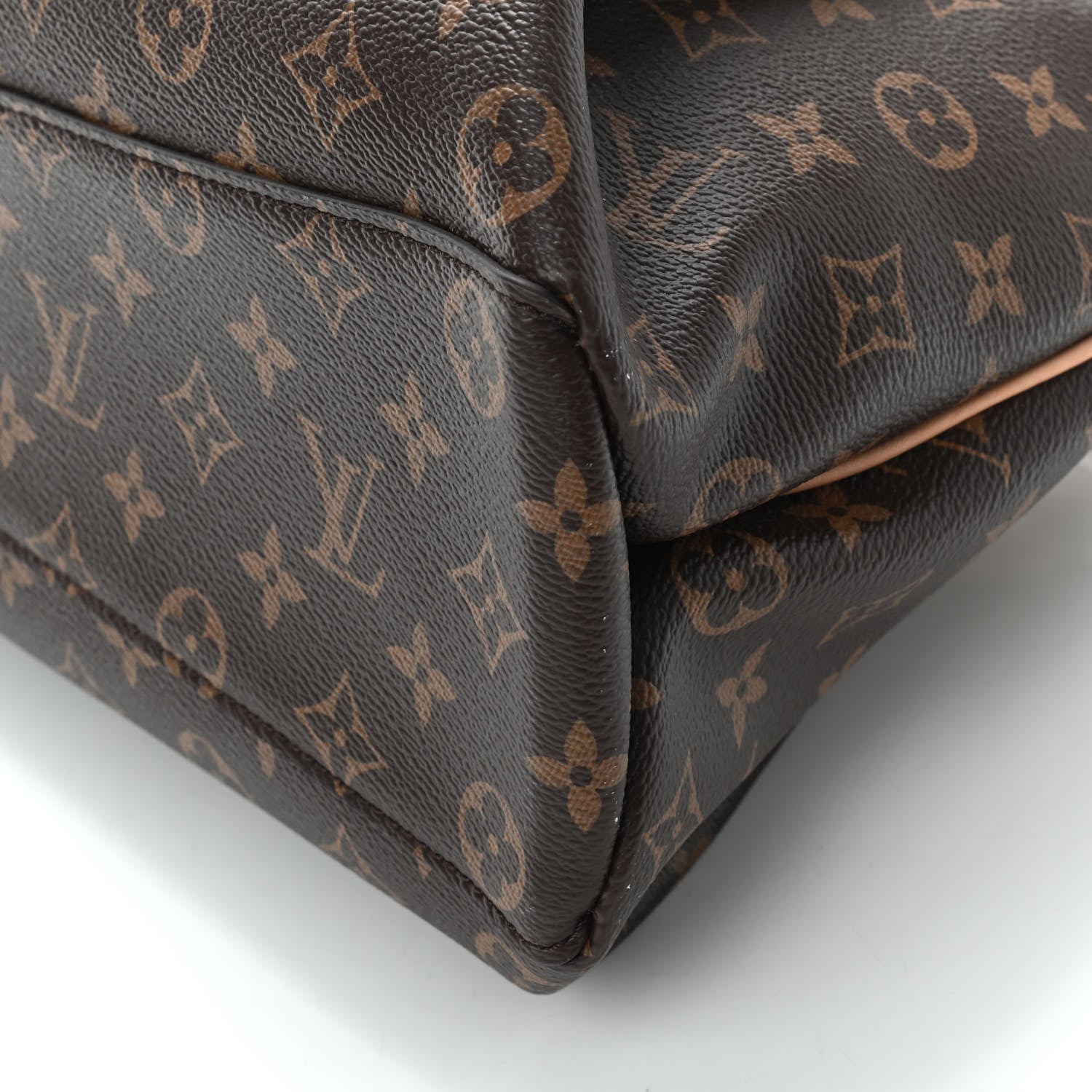 Louis Vuitton Monogram Rivoli MM 9 of 10