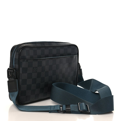 Louis Vuitton Damier Graphite Alpha Messenger Bag 3 of 8
