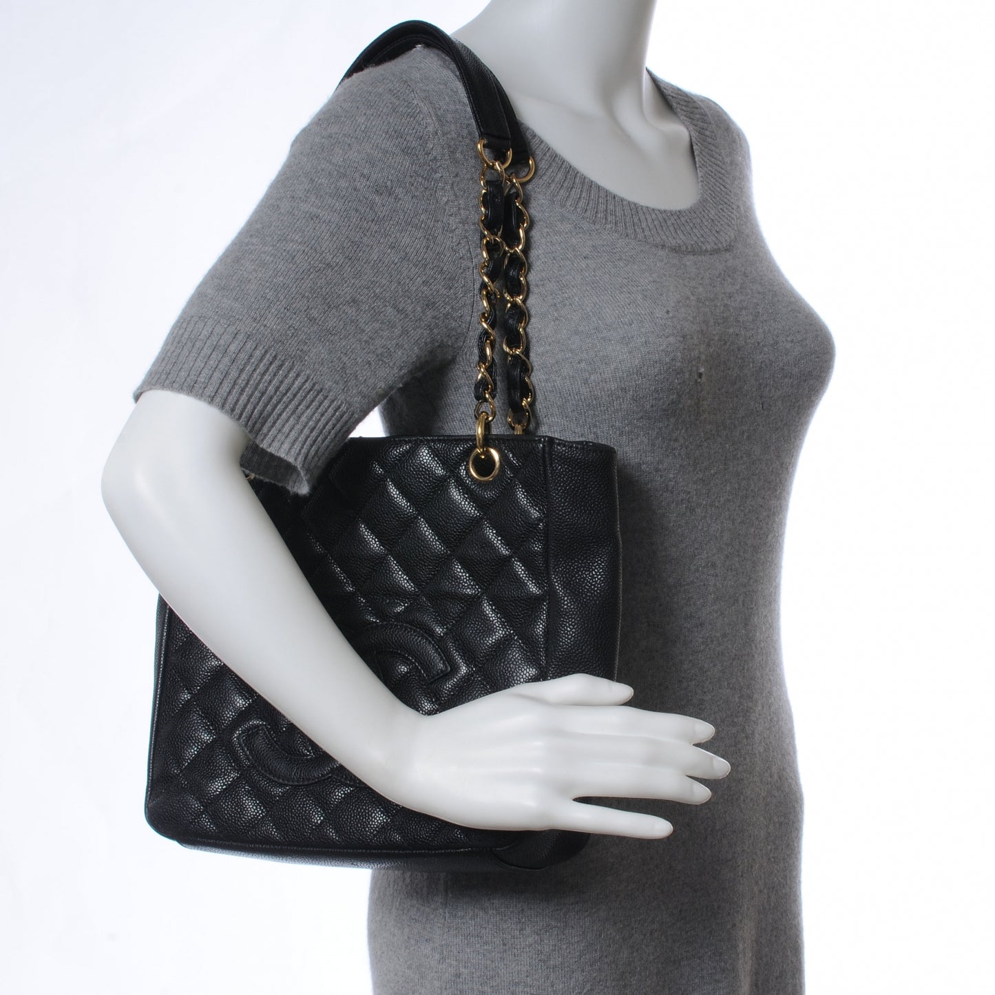 Caviar Petit Shopping Tote PST Black