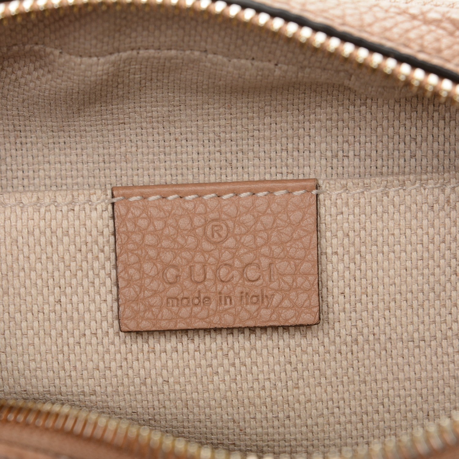 Gucci Pebbled Calfskin Small Soho Disco Bag Camelia 6 of 7