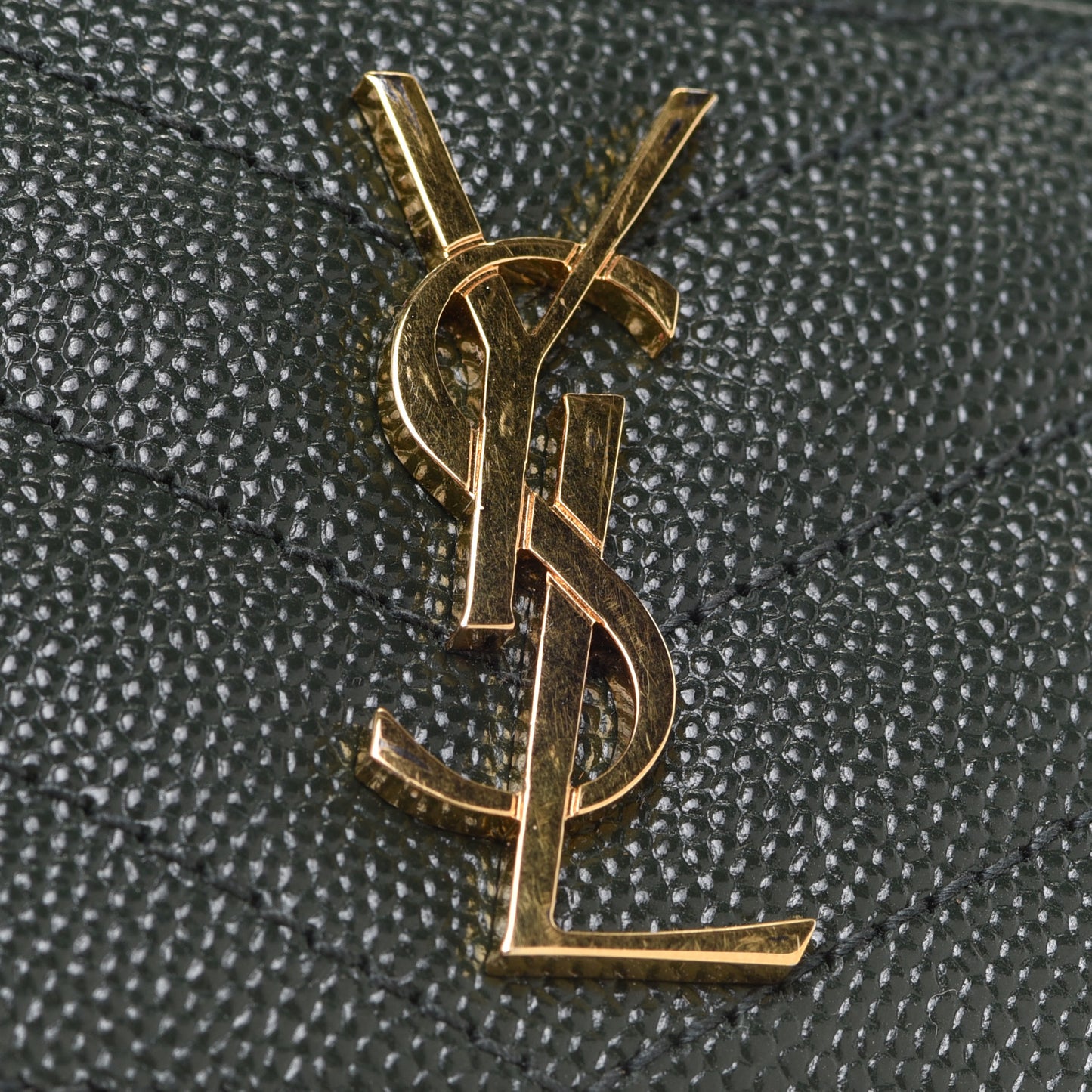 Grain De Poudre Matelasse Chevron Monogram Credit Card Case Peacock Green