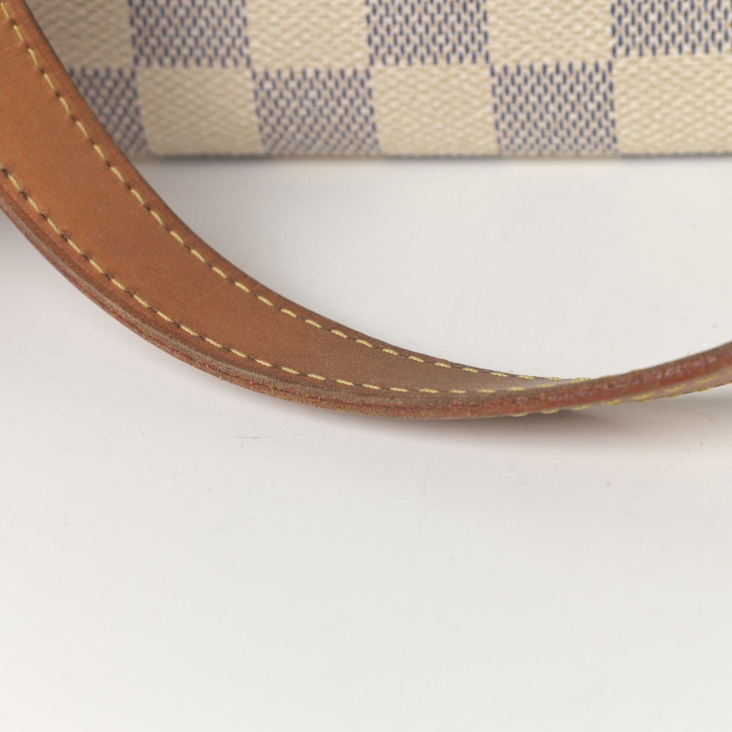 Damier Azur Totally MM