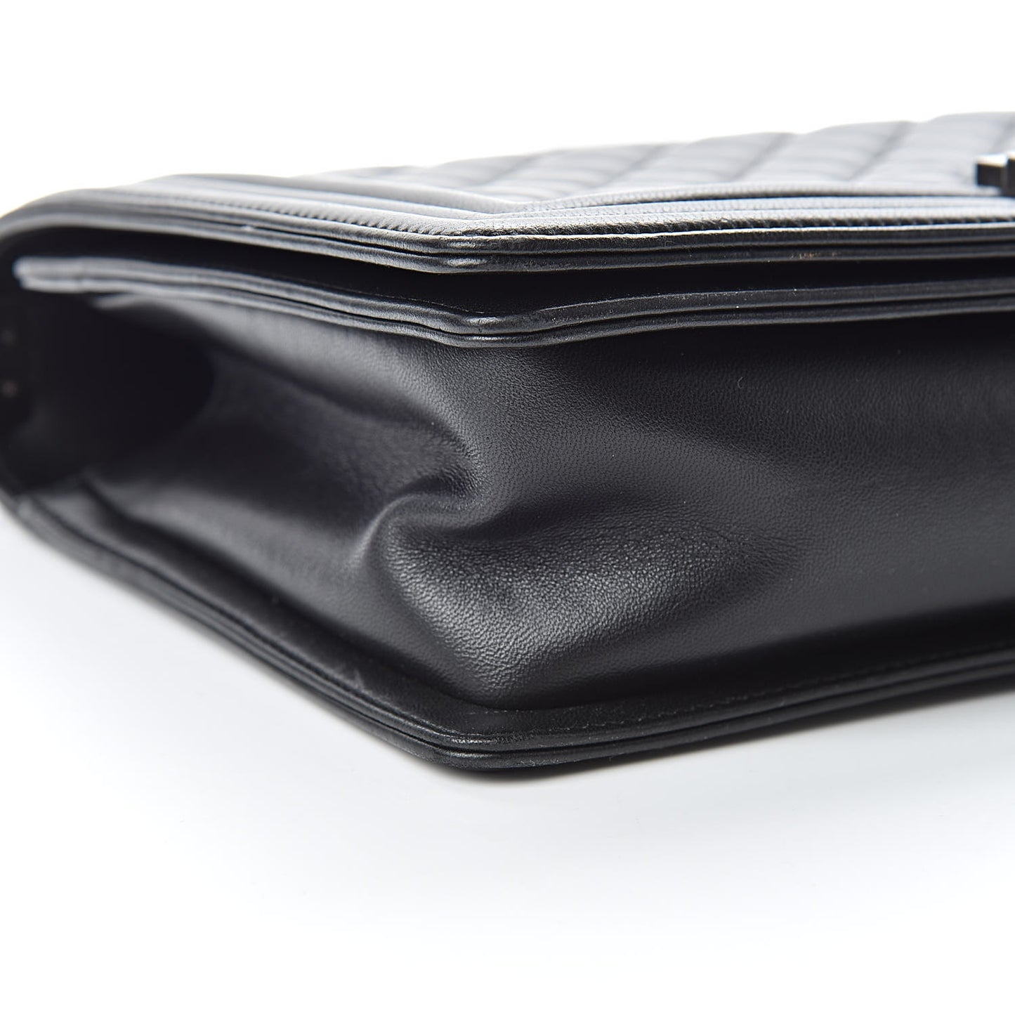 Lambskin Quilted New Medium Boy Flap Black