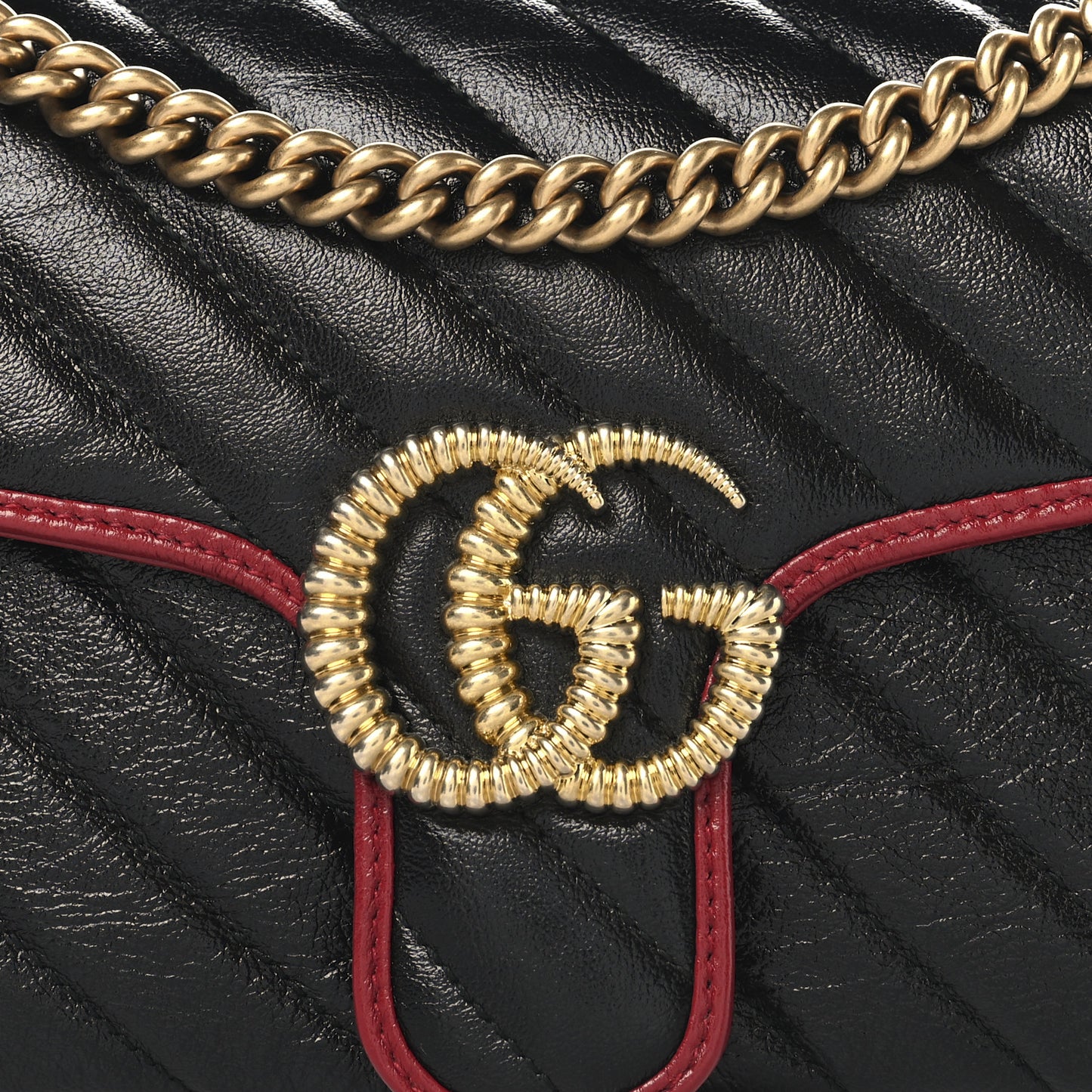 Vintage Effect Calfskin Matelasse Diagonal Small Torchon GG Marmont Shoulder Bag Black Romantic Cherry