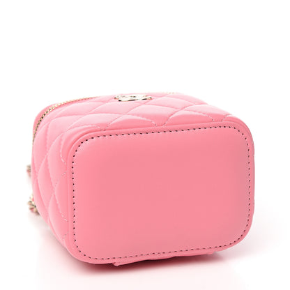 Chanel Lambskin Quilted Mini Vanity Case With Chain Pale Pink 3 of 9