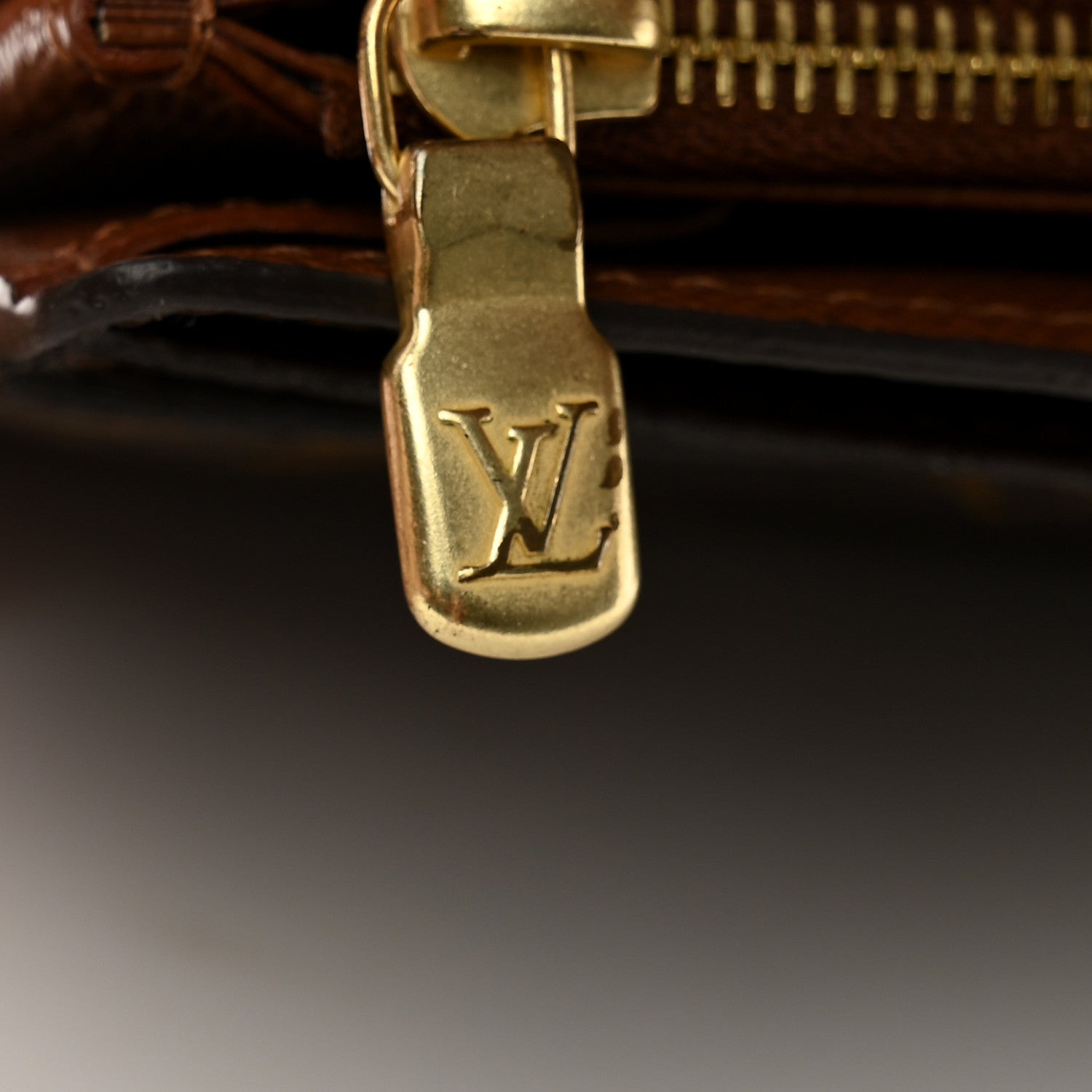 Louis Vuitton Monogram Sarah Wallet NM 11 of 13