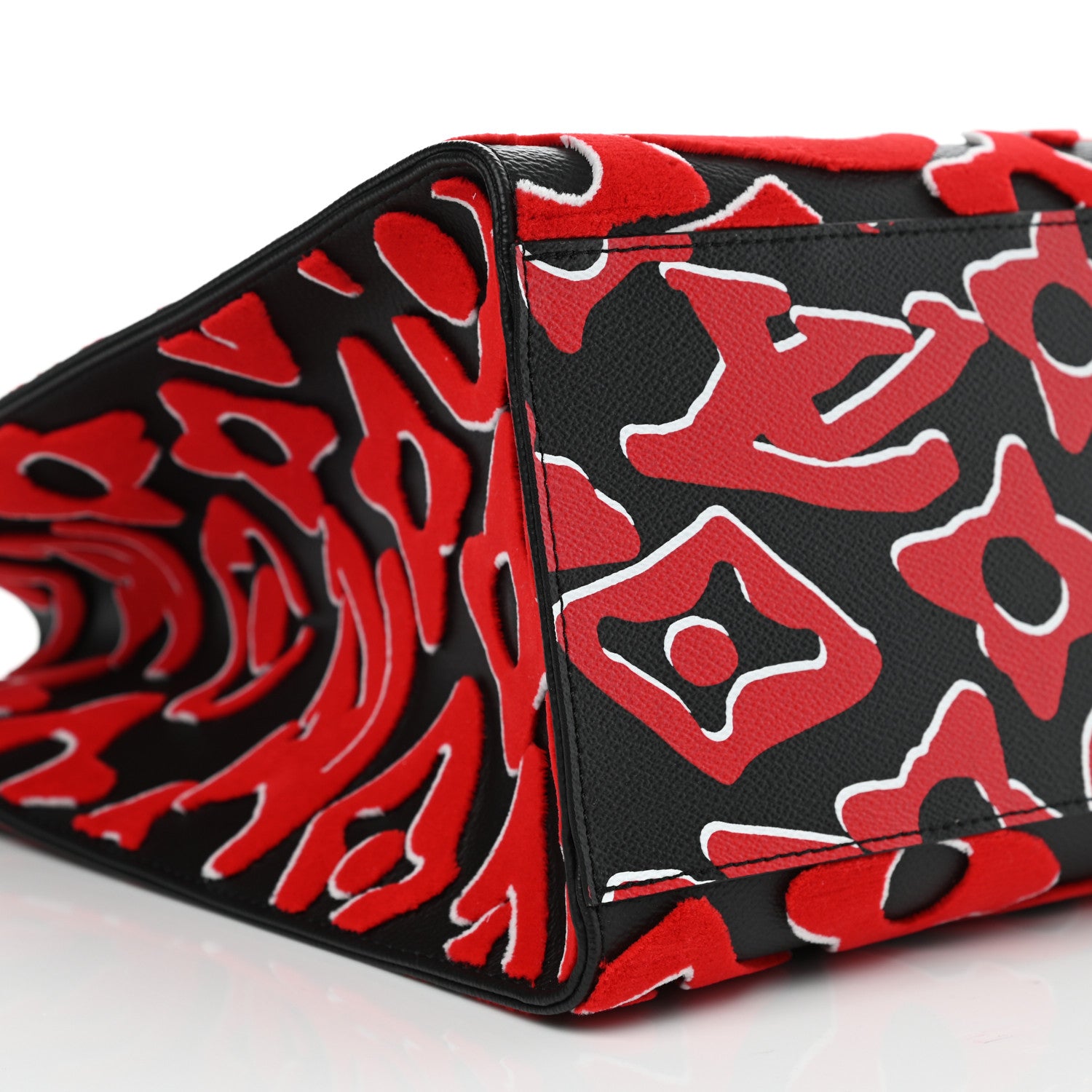 Louis Vuitton X UF Tufted Monogram Onthego GM Black Red 8 of 9