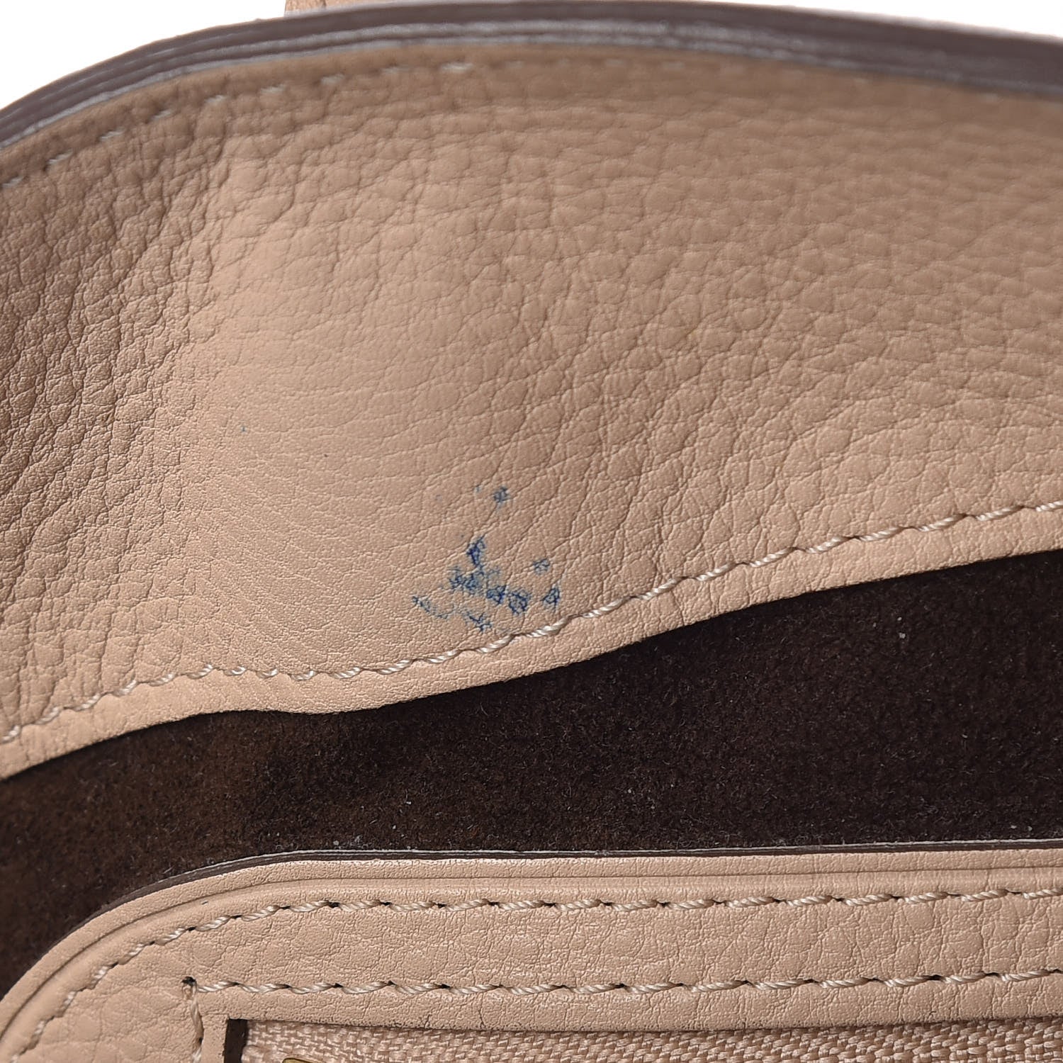 Louis Vuitton Mahina Cirrus PM Sandy 11 of 13