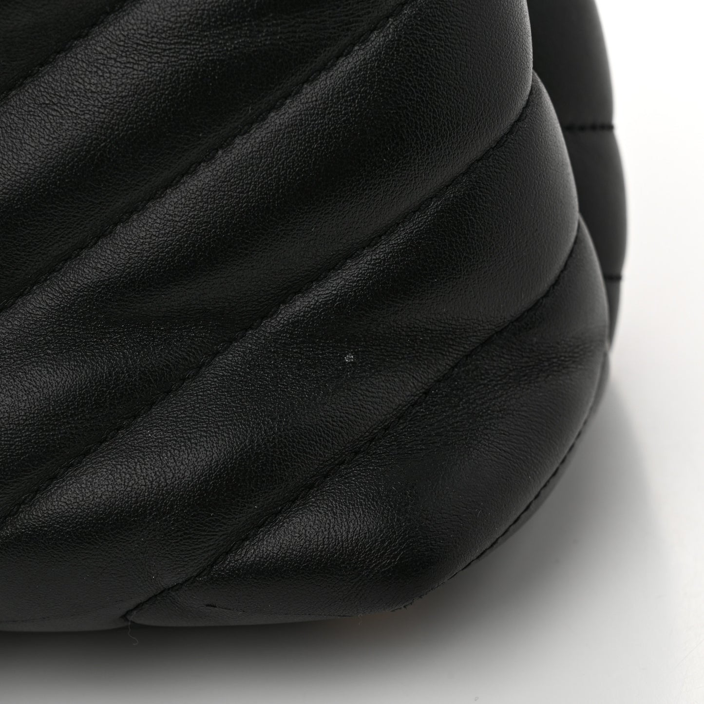 Calfskin Y Quilted Monogram Large Loulou Chain Satchel Black