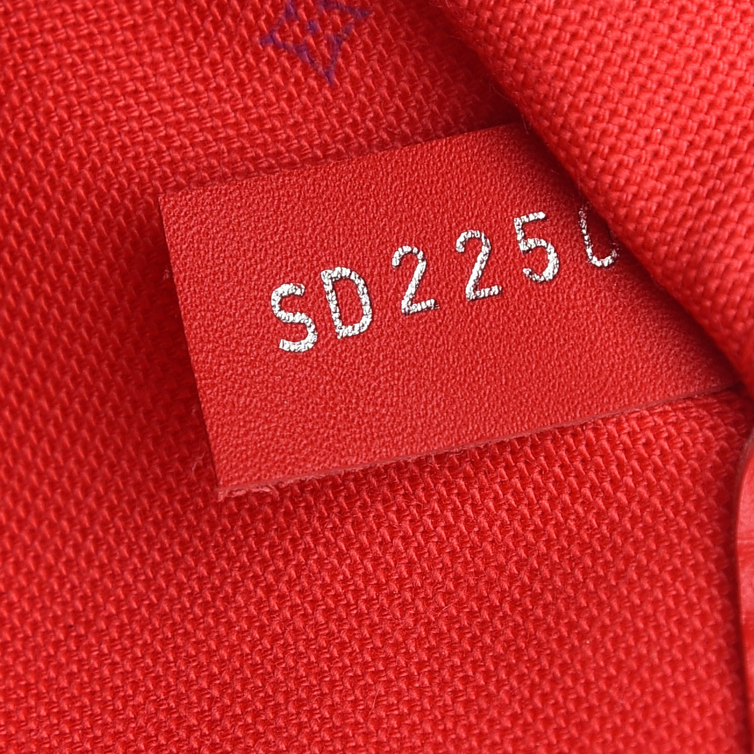 Louis Vuitton Monogram Escale Neverfull MM Rouge 8 of 10