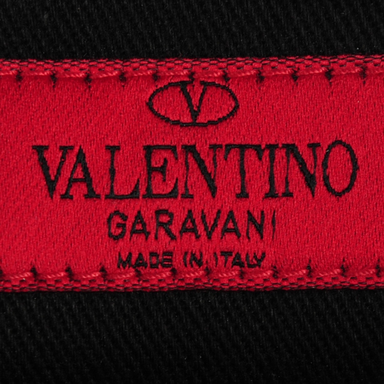 Valentino Garavani Vitello Rockstud Zip Wristlet Pouch Black 7 of 8