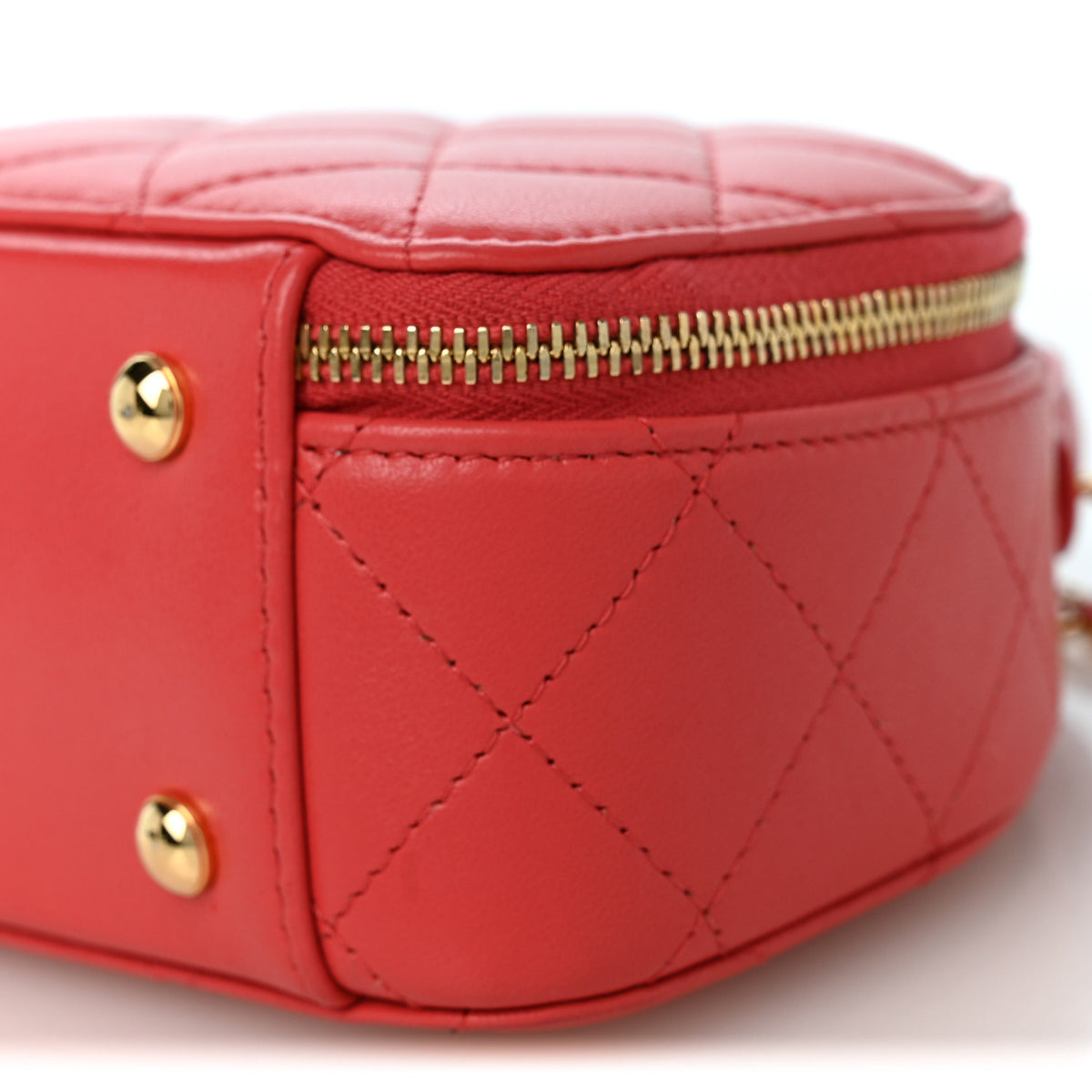 Lambskin Quilted Small Chic Riviera Top Handle Vanity Case Red