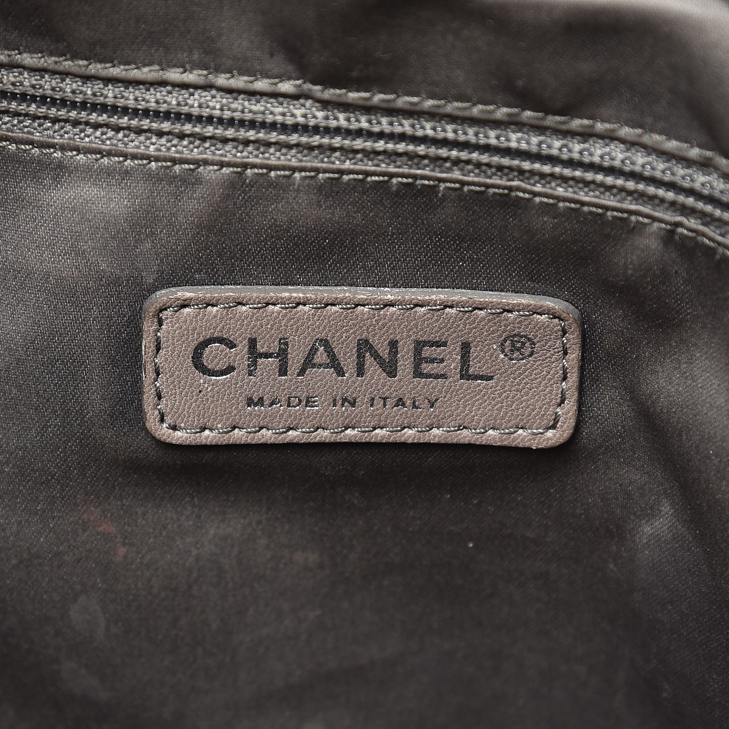 Crinkled Coated Canvas Le Marais Hobo Black