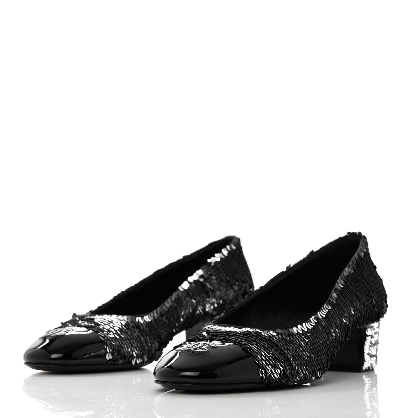 Sequin Patent Calfskin CC Pumps 40 Black Silver