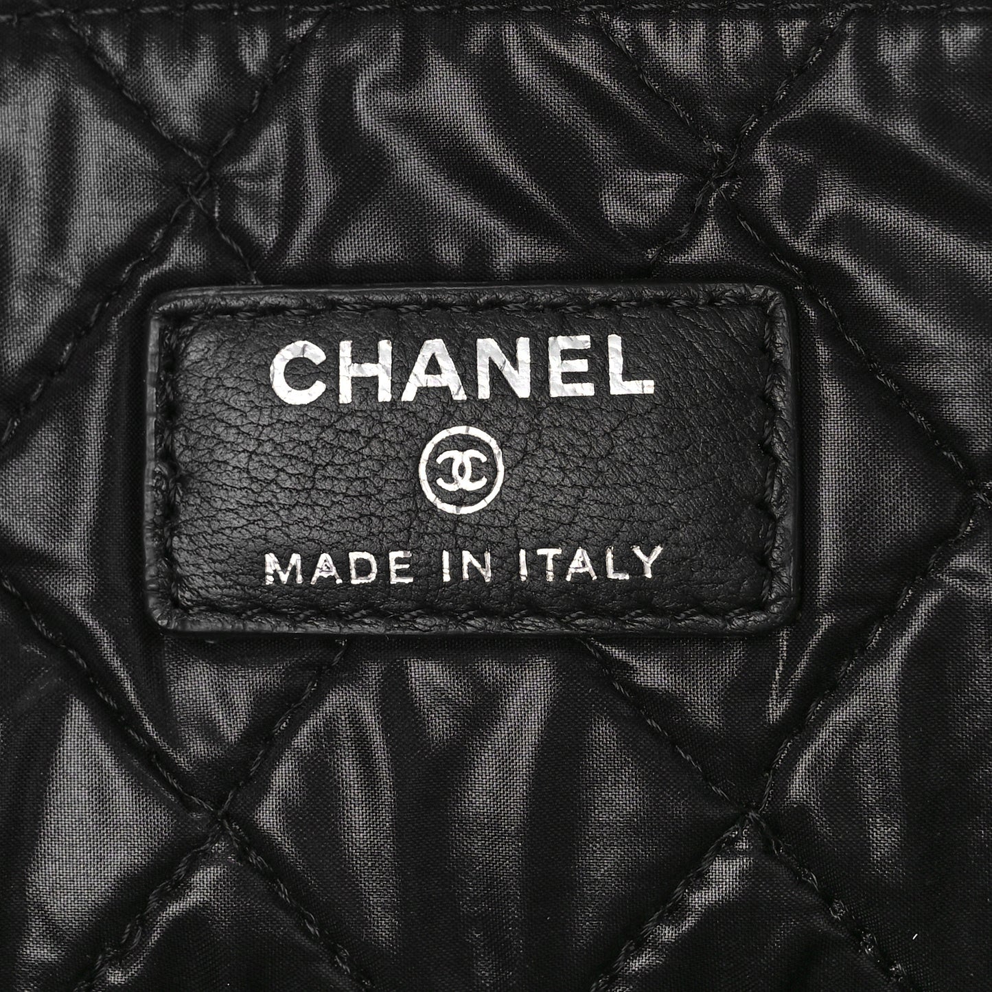 Lambskin Patent Quilted Large Cosmetic Case Black