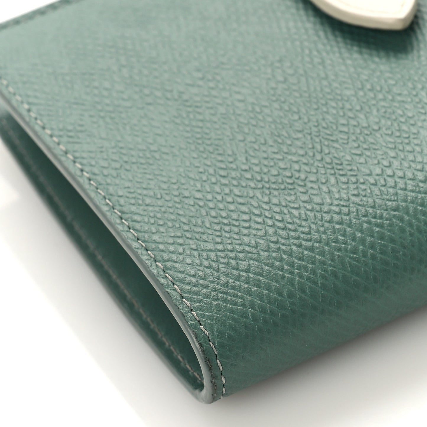Grained Calfskin Medium Multifunction Strap Wallet Green