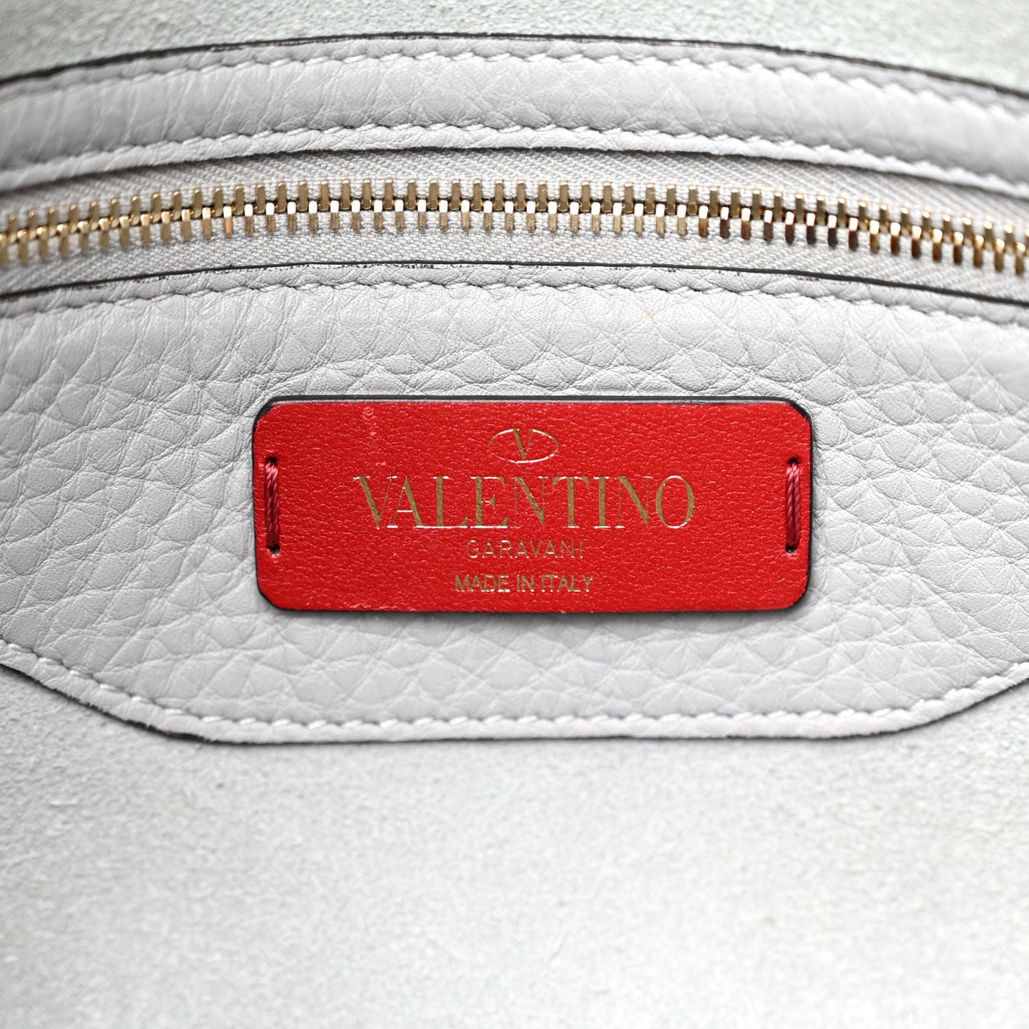 Grained Calfskin Rockstud Shoulder Tote Perla