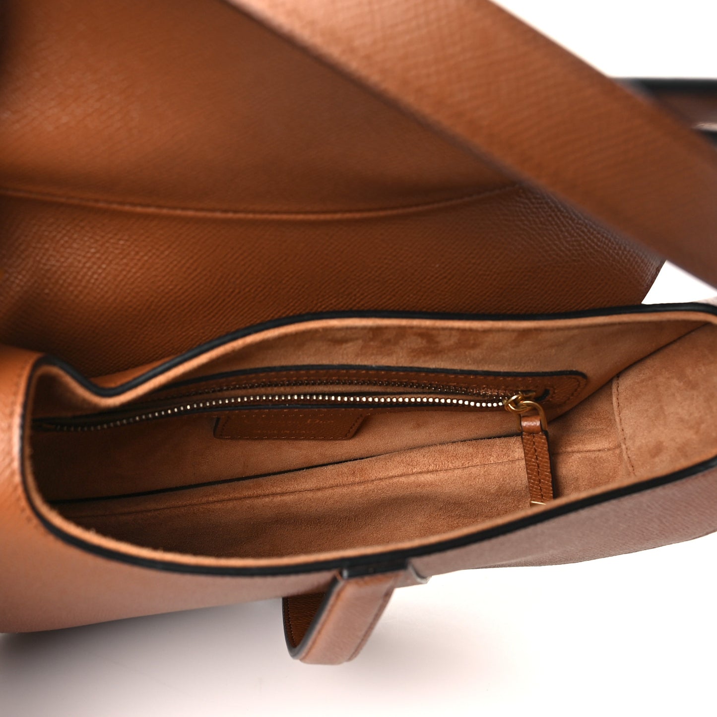 Grained Calfskin Saddle Bag Camello