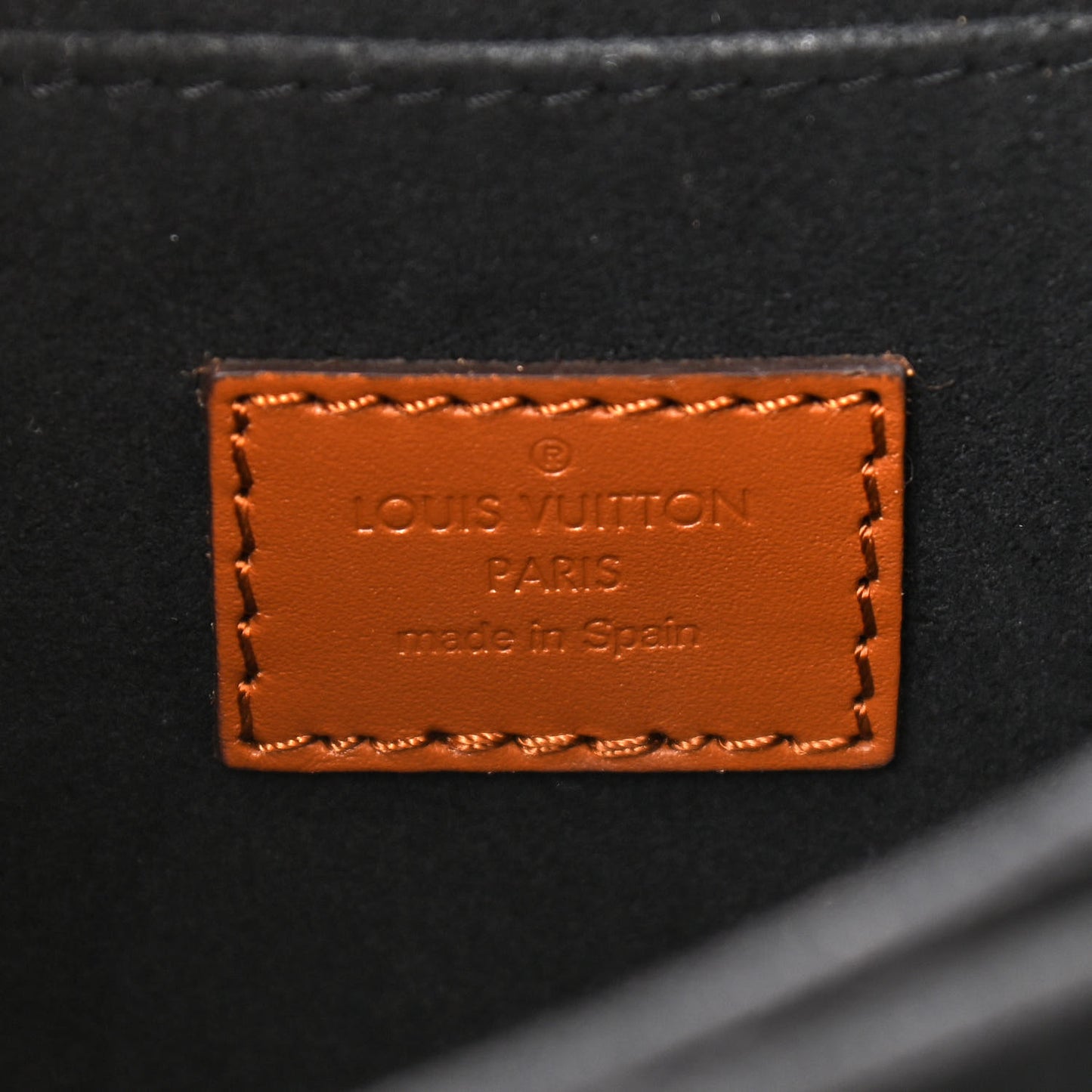 Reverse Monogram Dauphine MM