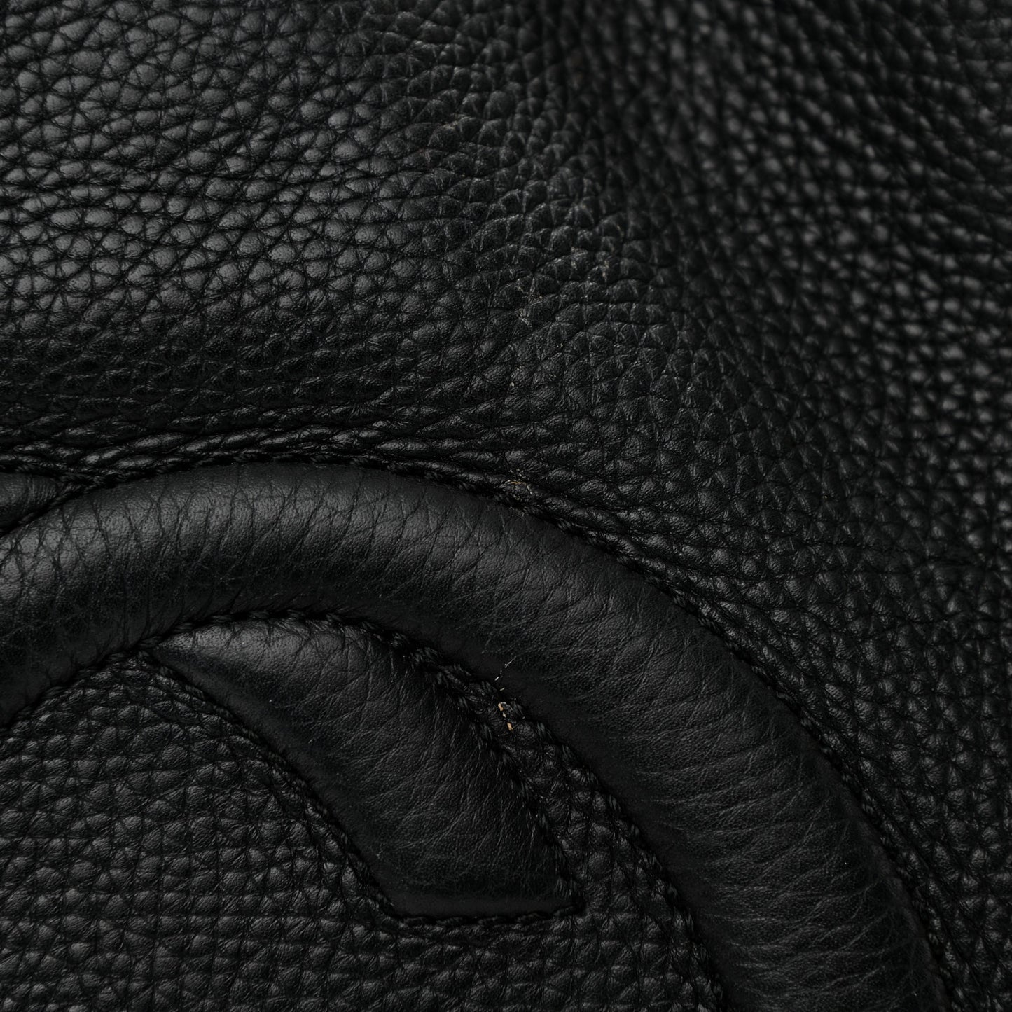Pebbled Calfskin Medium Soho Chain Shoulder Bag Black