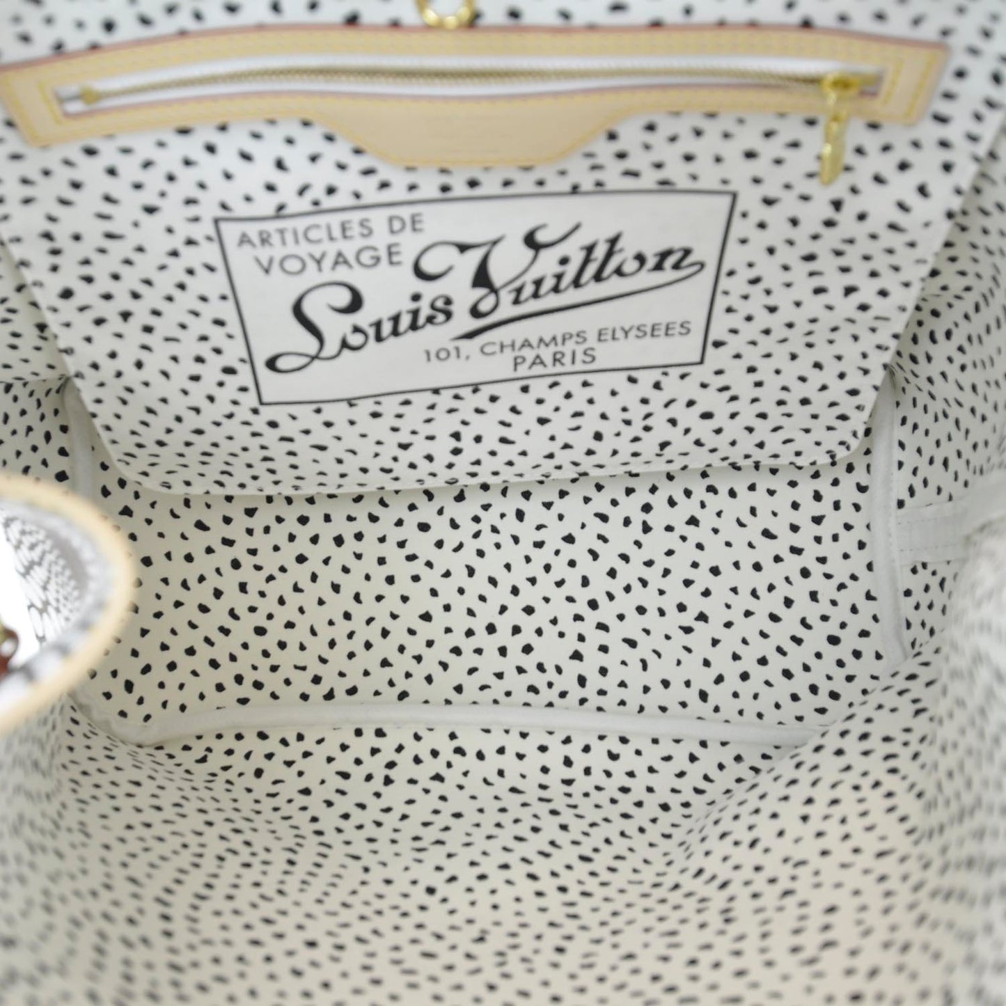 Monogram Kusama Waves Neverfull MM White
