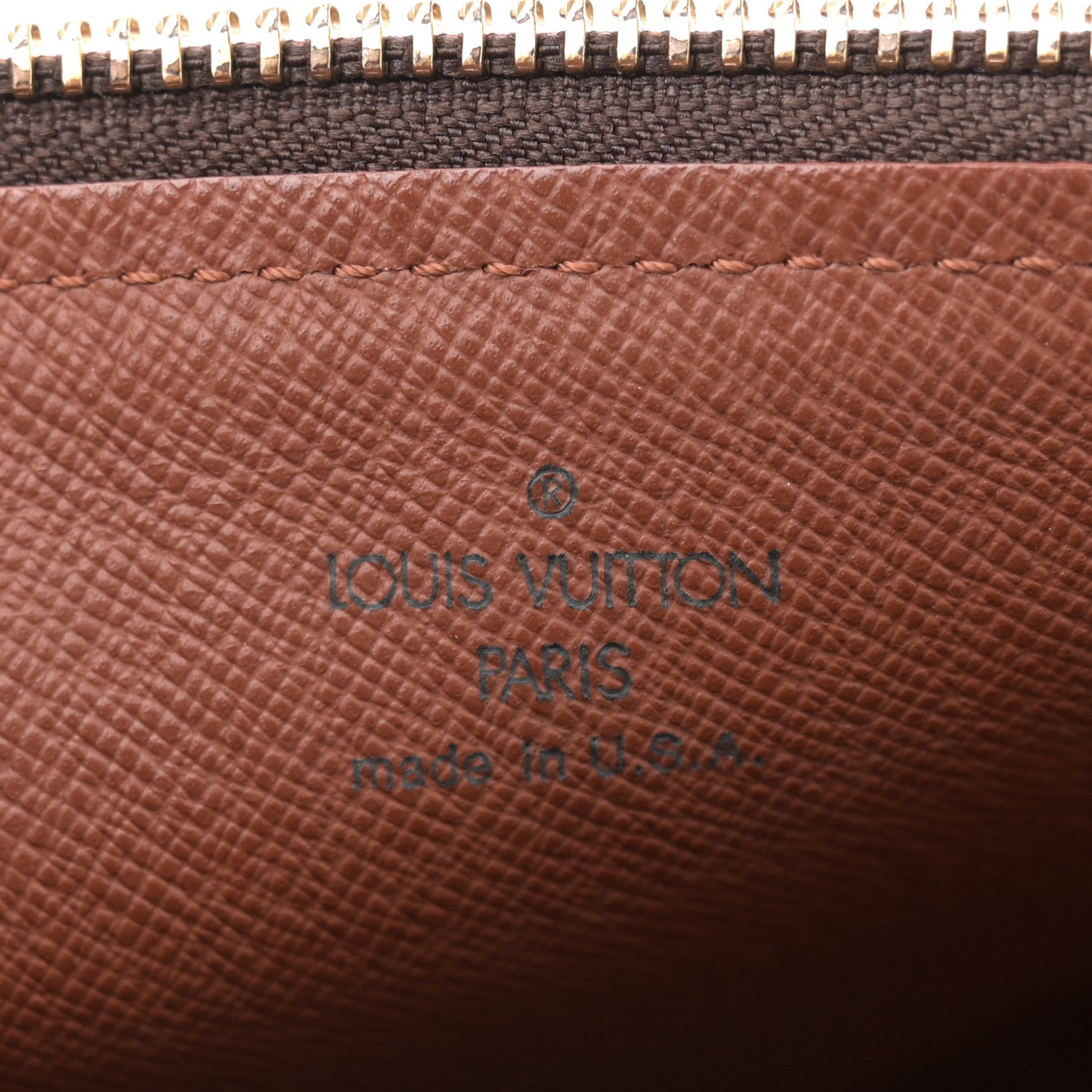 Monogram Papillon 26