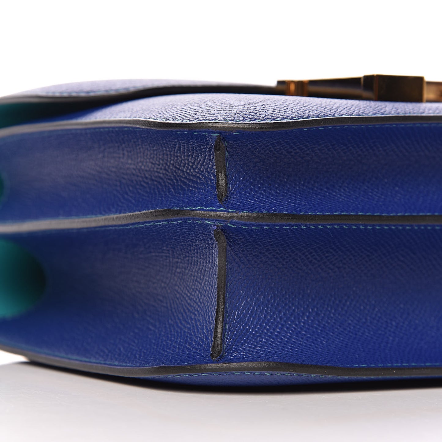 Epsom Horseshoe Constance 24 Bleu Electric Bleu Paon