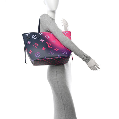Louis Vuitton Monogram Giant Spring In The City Neverfull MM Midnight Fuchsia 2 of 10