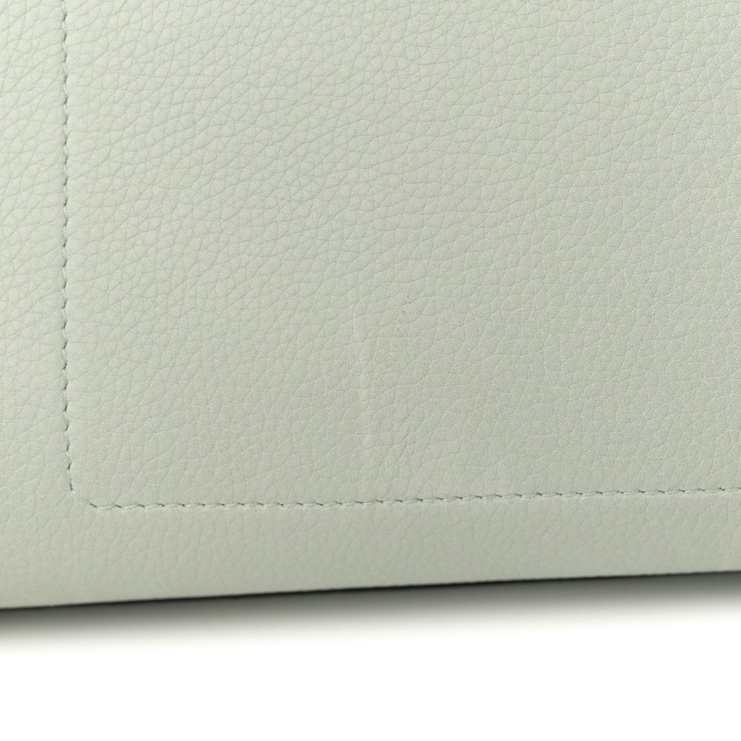 Baby Grained Calfskin Medium Phantom Luggage Jade