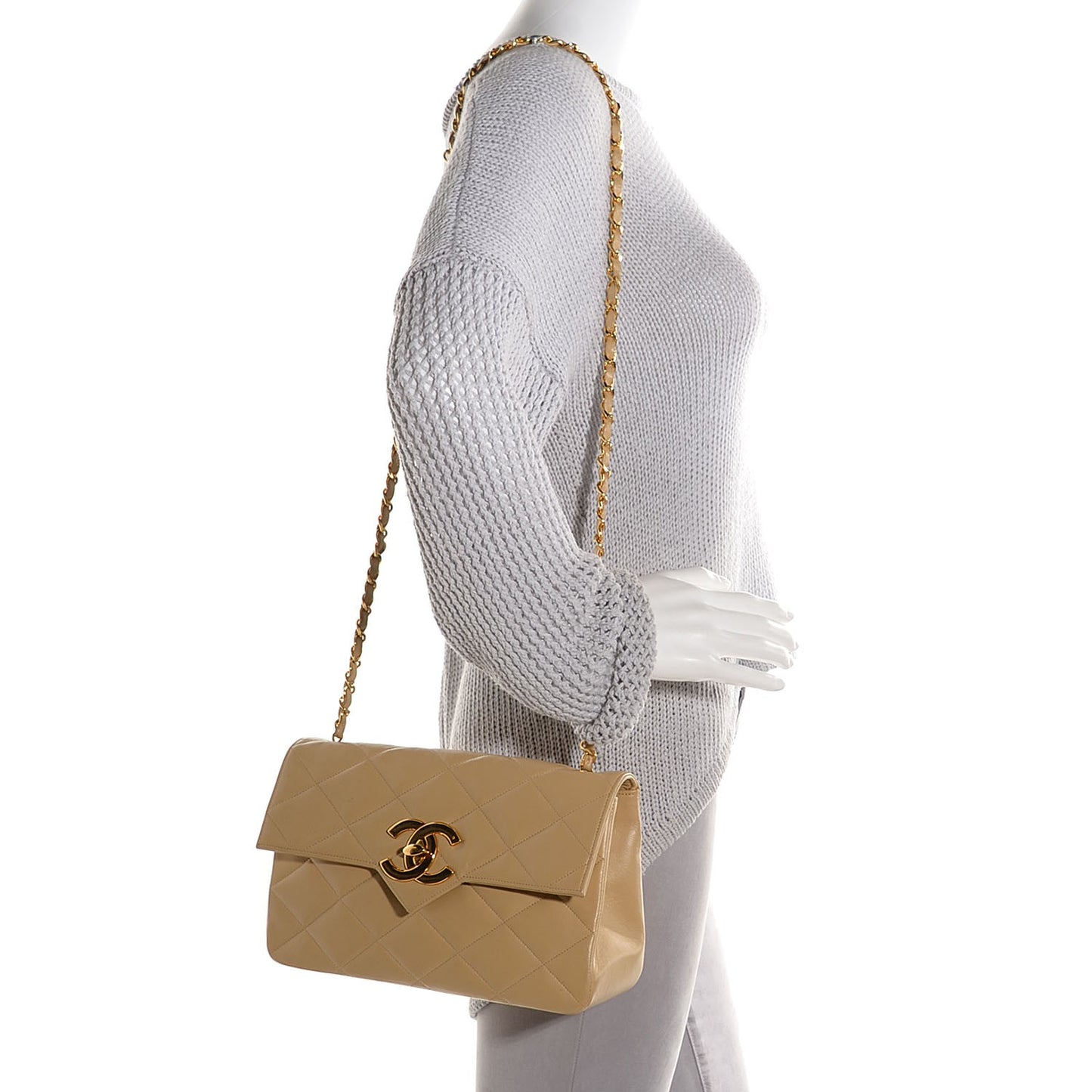 Vinage Lambskin Quilted Medium Flap Beige