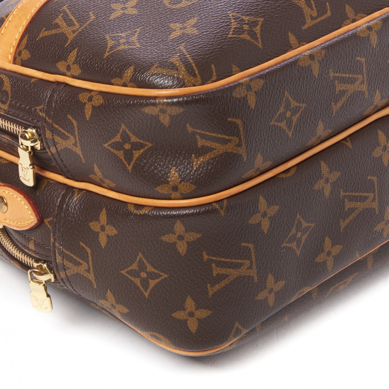 Louis Vuitton Monogram Reporter PM 5 of 8