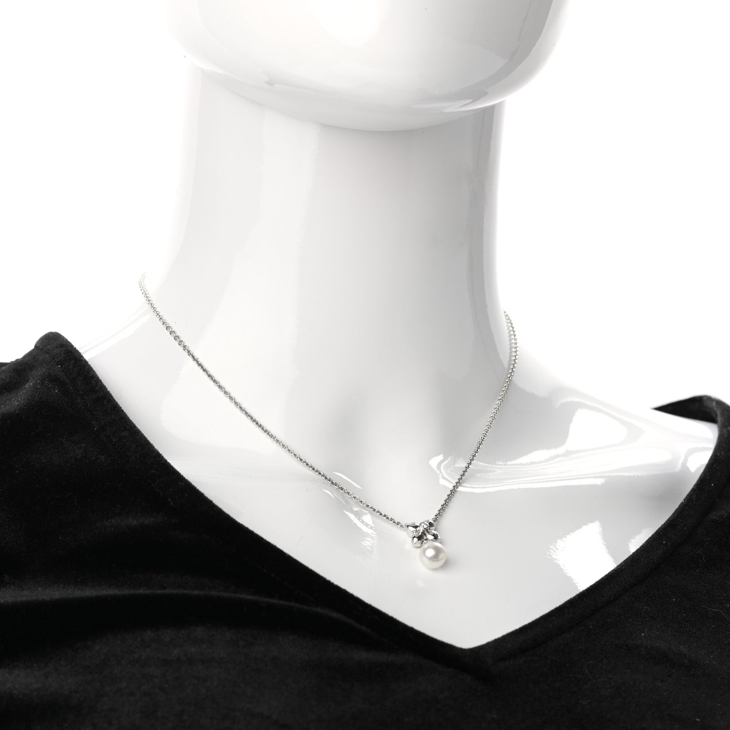 18K White Gold Diamond Akoya Pearl 7.5mm Drop Pendant Necklace