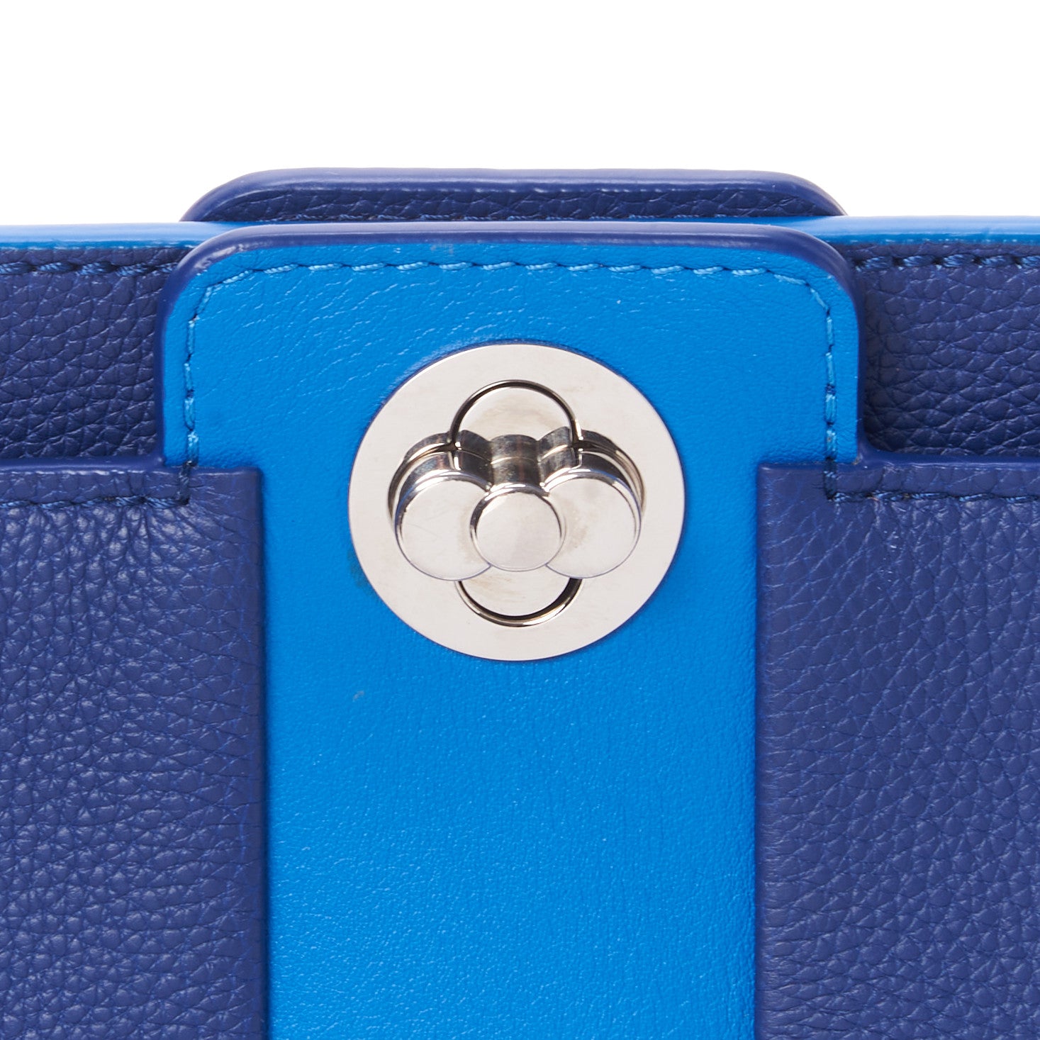 Louis Vuitton Veau Nuage Calfskin Astrid Blue 9 of 10