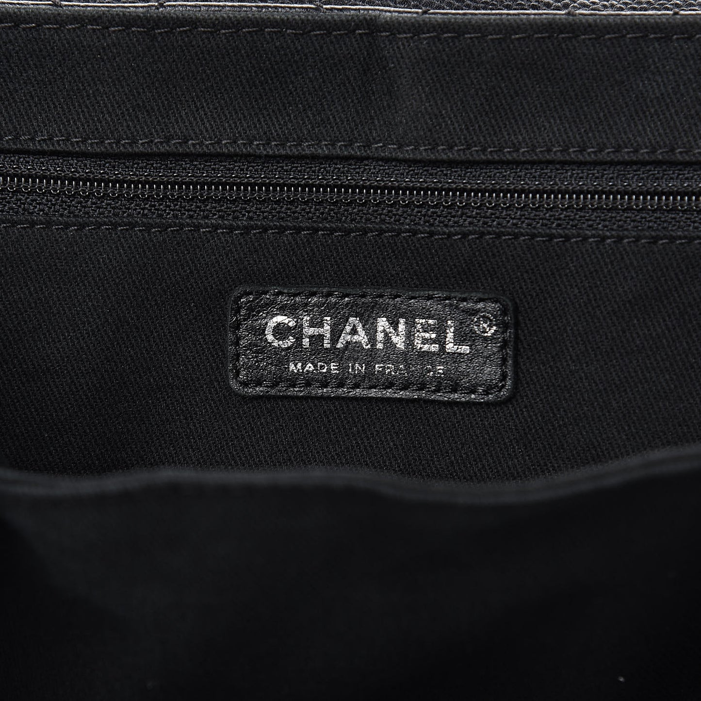 Caviar Quilted Timeless Accordion Flap Black