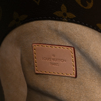 Louis Vuitton Monogram Artsy MM 6 of 13