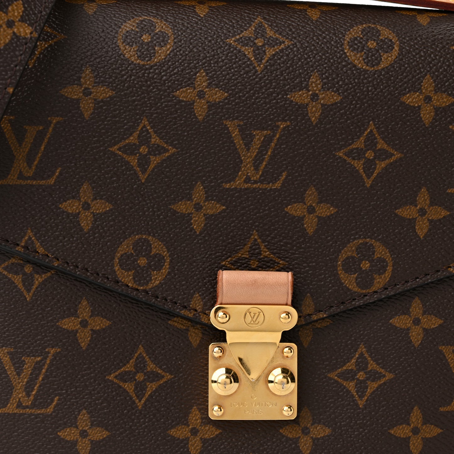Monogram Pochette Metis