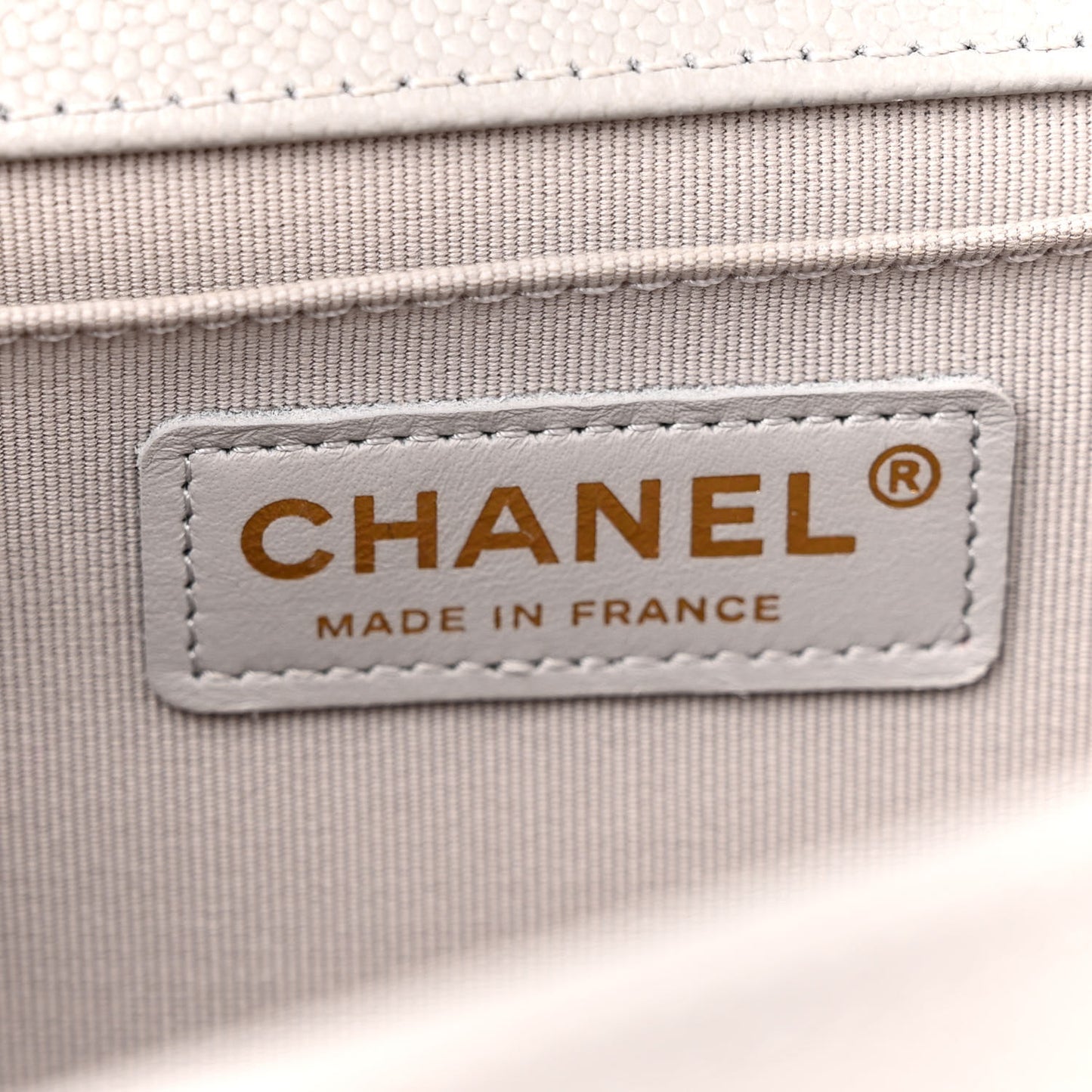 Caviar Quilted Medium Boy Flap Grey