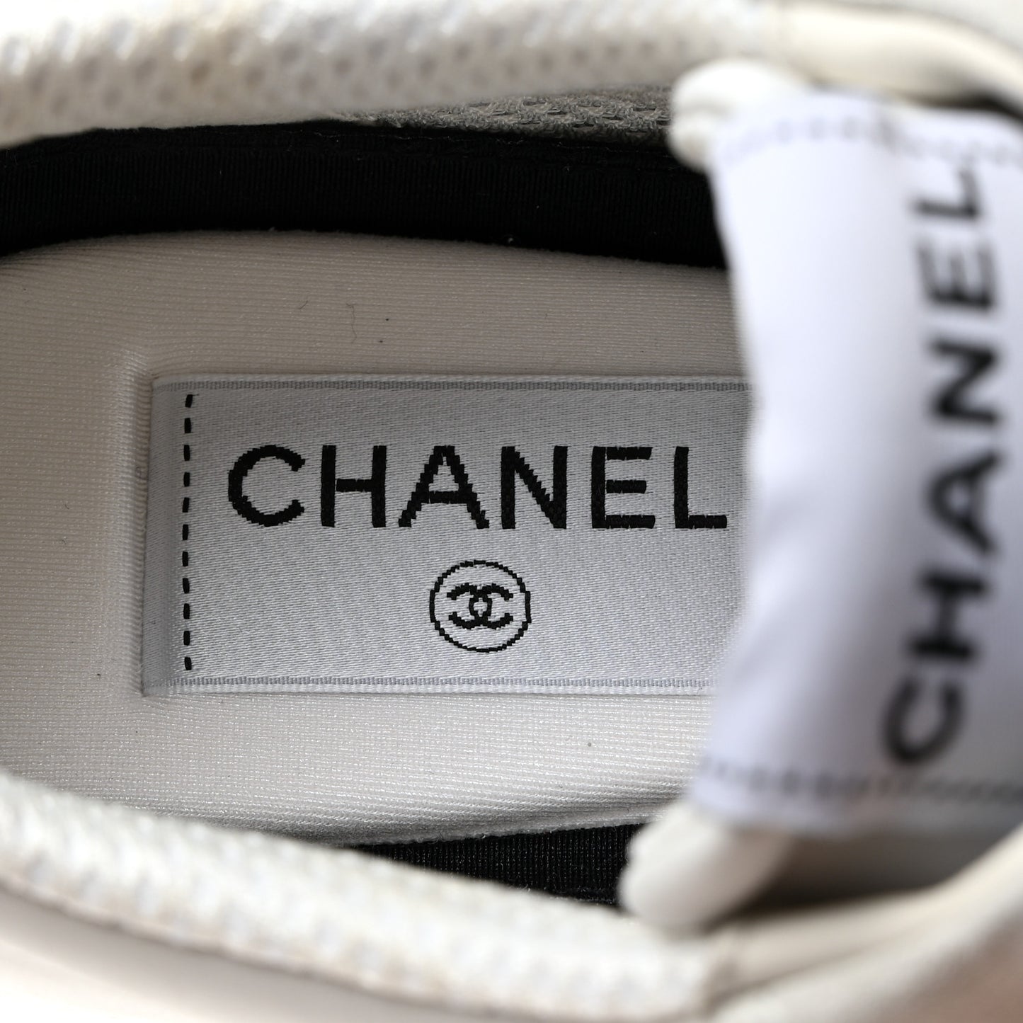 Calfskin Suede Coco Mark Logo Womens Sneakers 38 White