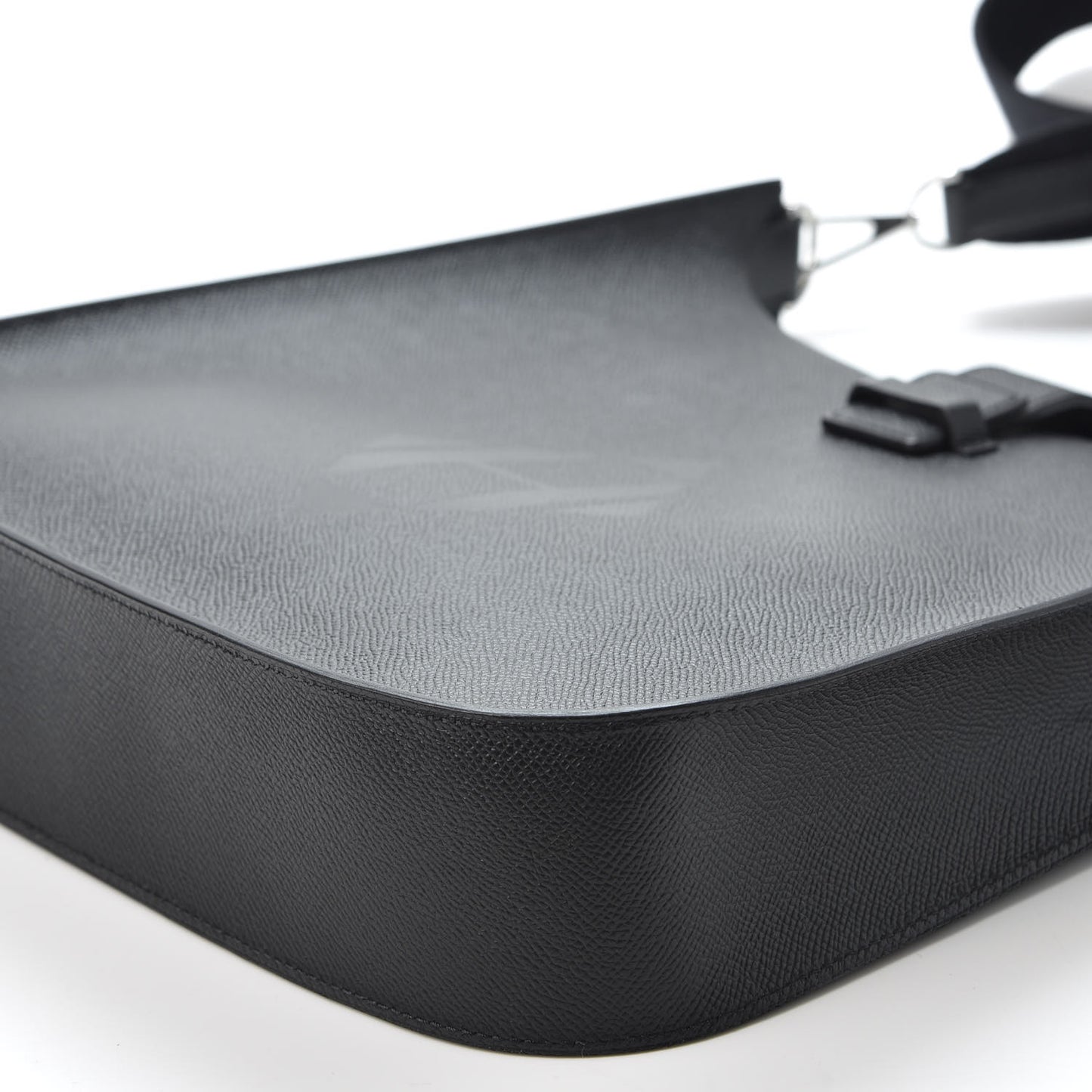 Epsom Evelyne Sellier 29 PM Black
